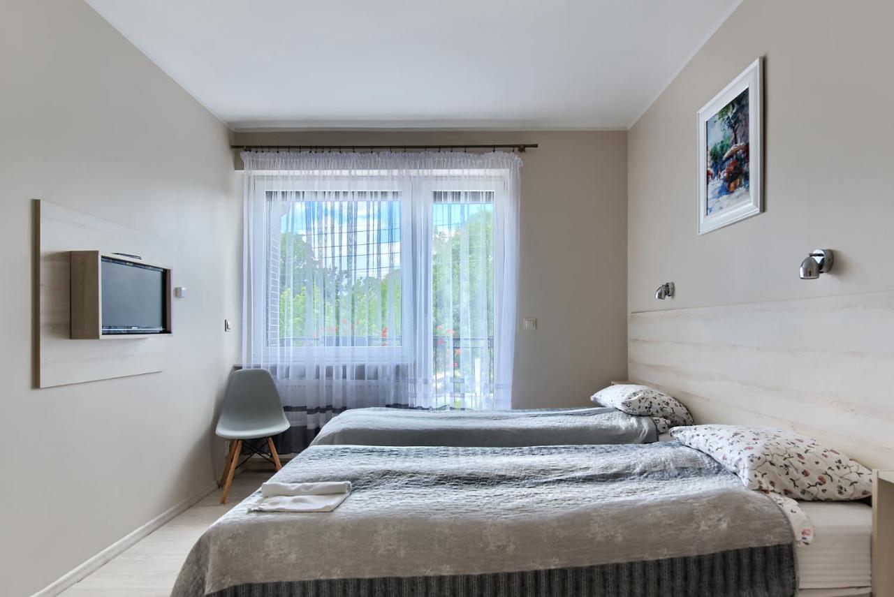 Bed and Breakfast Pensjon Polska à Poznań Extérieur photo